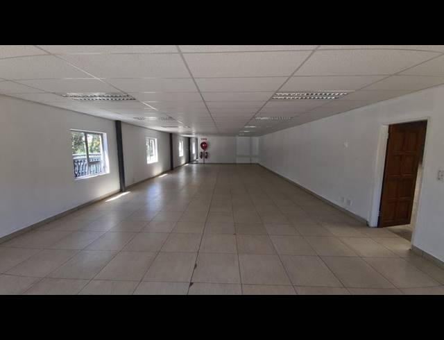 INDUSTRIAL PROPERTY TO RENT IN COMMERCIA